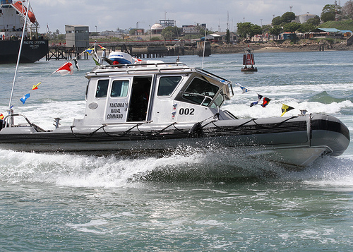 tanzania-naval-command-rbs-defender-boatphotoafricom1.jpg