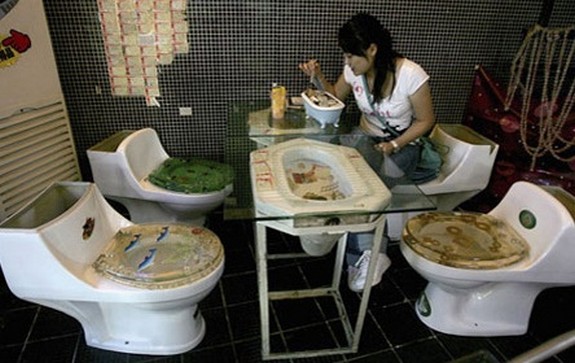 a-toilet-restaurant-01.jpg