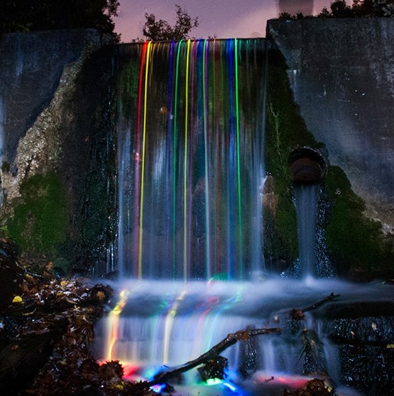 neon-waterfalls-06.jpg