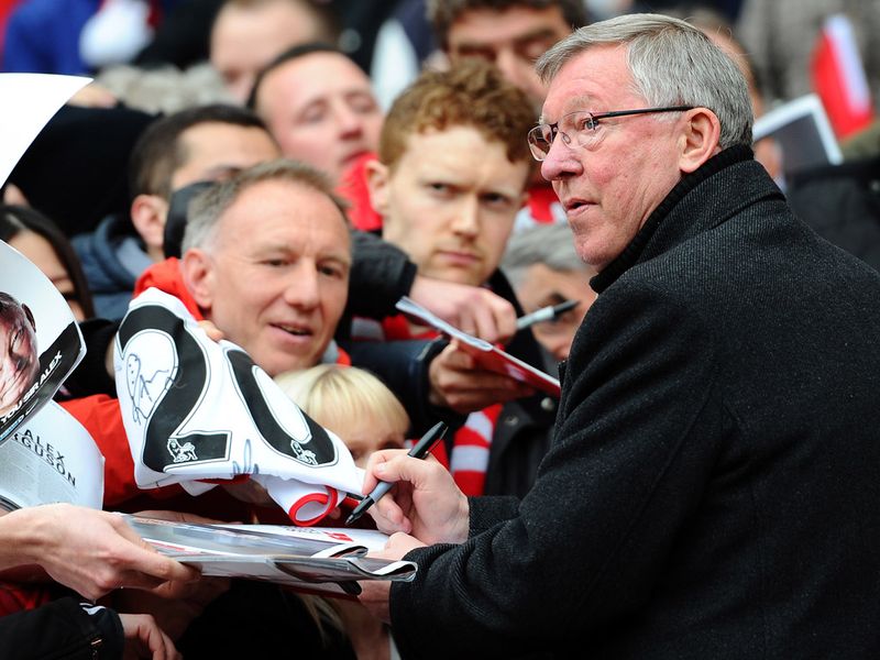 Sir-Alex-Ferguson-Final-Game-Farewell-Manches_2943440.jpg