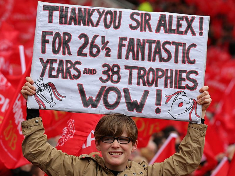 Sir-Alex-Ferguson-Final-Game-Farewell-Manches_2943565.jpg