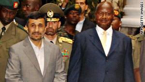 story.uganda.ahmadinejad.afp.gi.jpg