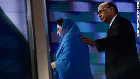 160731163644-khizr-khan-ghazala-khan-dnc-large-169.jpg