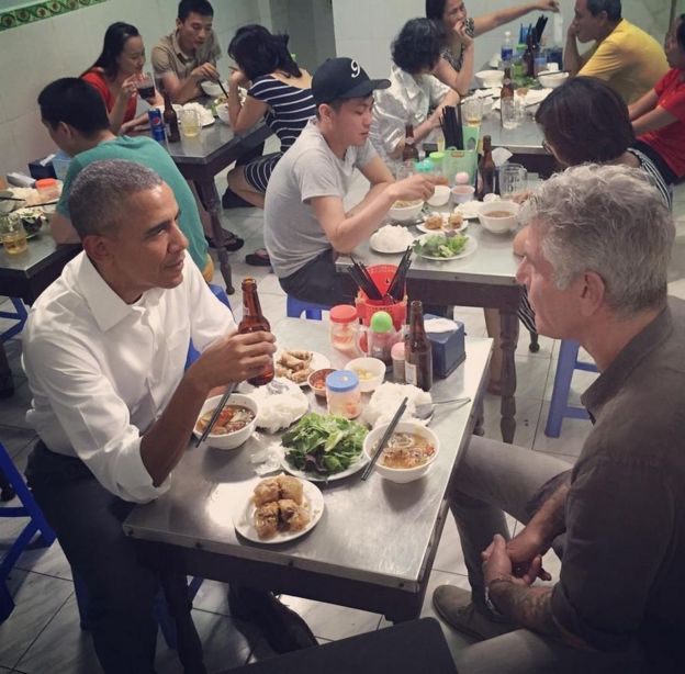 _89777703_bourdain-obama.jpg