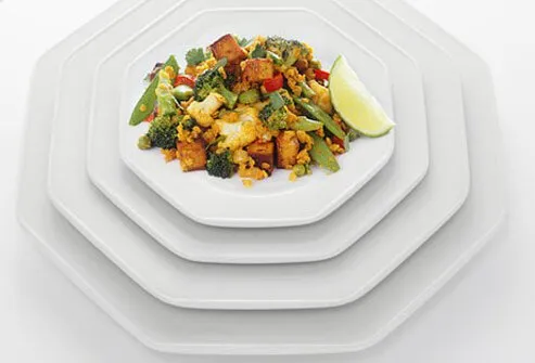 lose-weight-without-dieting-s17-stirfry-on-stack-of-plates.jpg