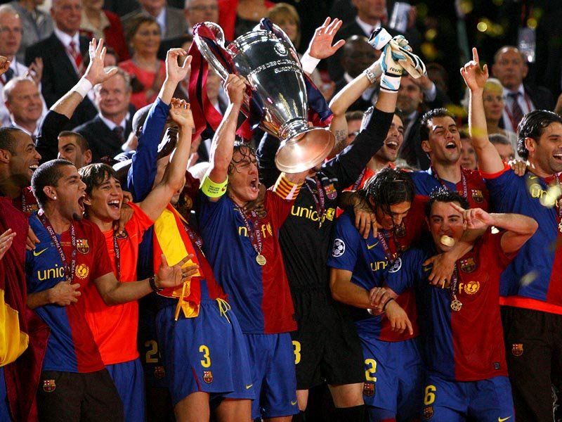 Celebrate-Manchester-United-Barcelona-Champio_2311596.jpg