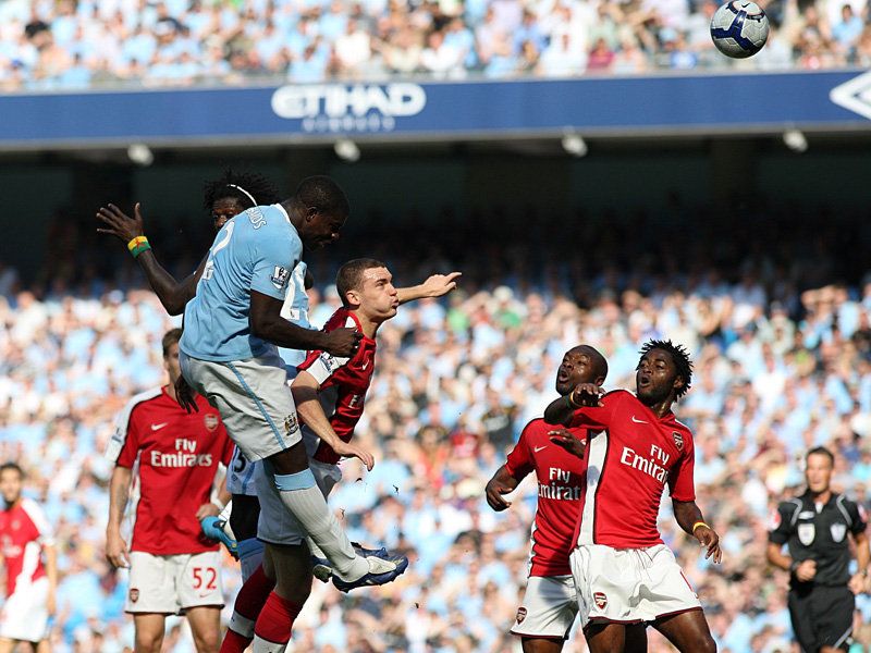 Manchester-City-v-Arsenal-Micah-Richards-head_2359488.jpg