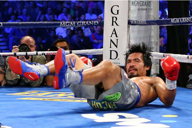 pacquiaodown-jpg_095111.jpg