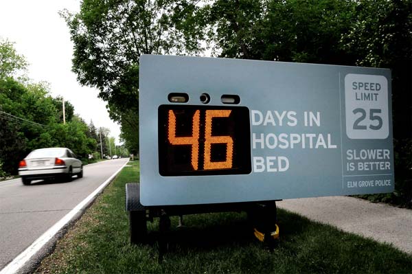 33-Cool-and-Creative-Ambient-Ads-hospital.jpg