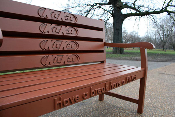 33-Cool-and-Creative-Ambient-KitKat-bench.jpg