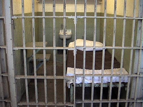 zimbabwe-prison-cell.jpg