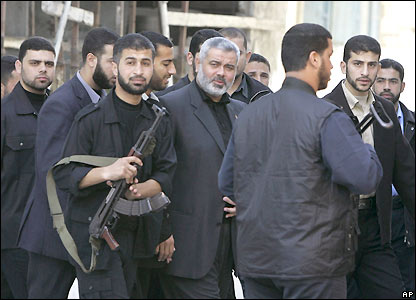 _42357657_haniyeh_ap416.jpg