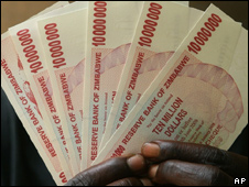 _44574212_zimbabwecash226b_ap.jpg