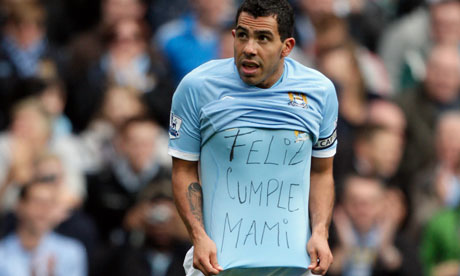 Carlos-Tevez-of-Mancheste-006.jpg