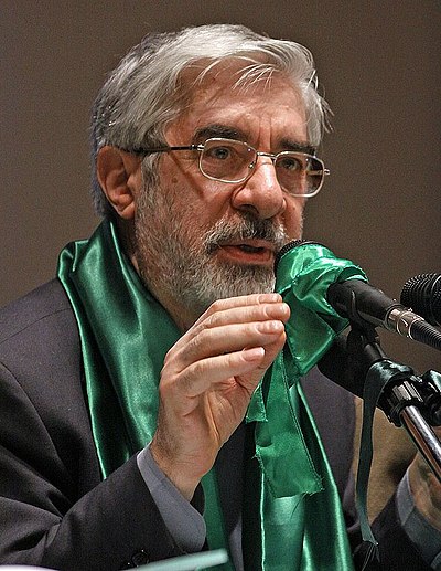 400px-Mir_Hossein_Mousavi_in_Zanjan_by_Mardetanha.jpg