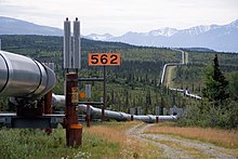 220px-Trans-Alaska_Pipeline_System_Luca_Galuzzi_2005.jpg
