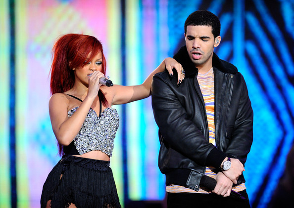 Rihanna+Drake+2011+NBA+Star+Game+Performances+vX7jhakwkZQl.jpg
