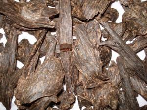 AgarWoodOUD-300x225.jpg