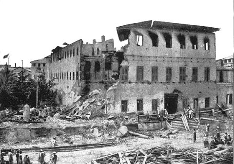 palaceafterbombardment.jpg