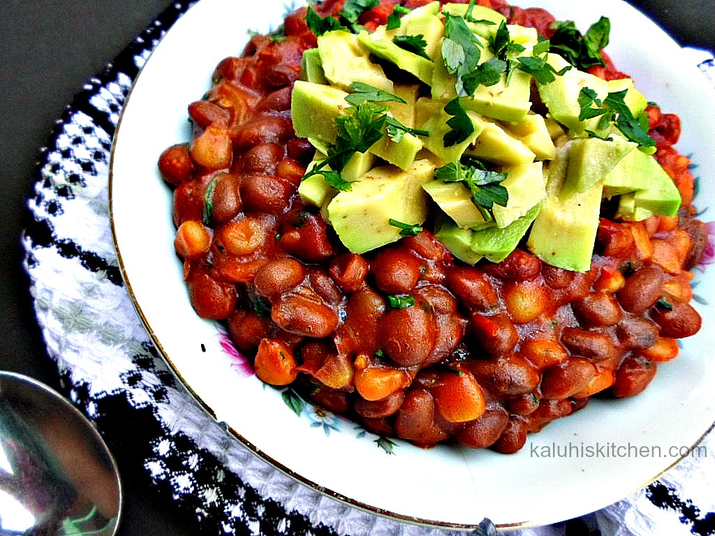 githeri-beans-and-corn-Kenyan-githeri_eknyan-food_best-githeri-recipe-with-ginger-and-chilli.jpg