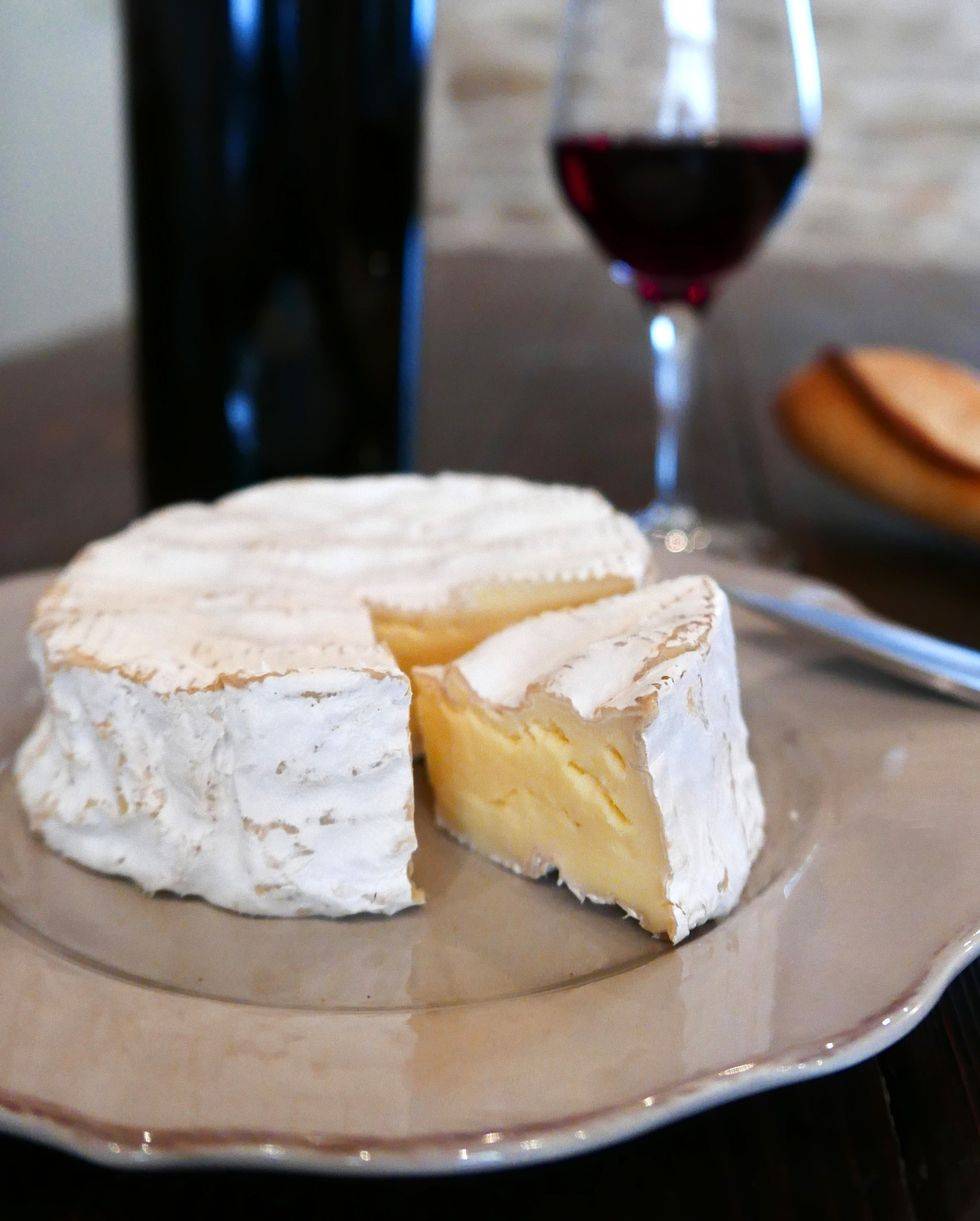 Food, Cuisine, Dish, Cheese, Ingredient, Brie, Dairy, Goat cheese, Dessert, Camembert Cheese, 