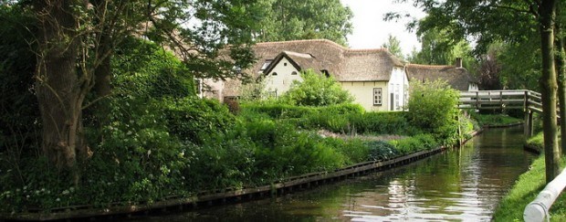 giethoorn-3-620x243.jpg