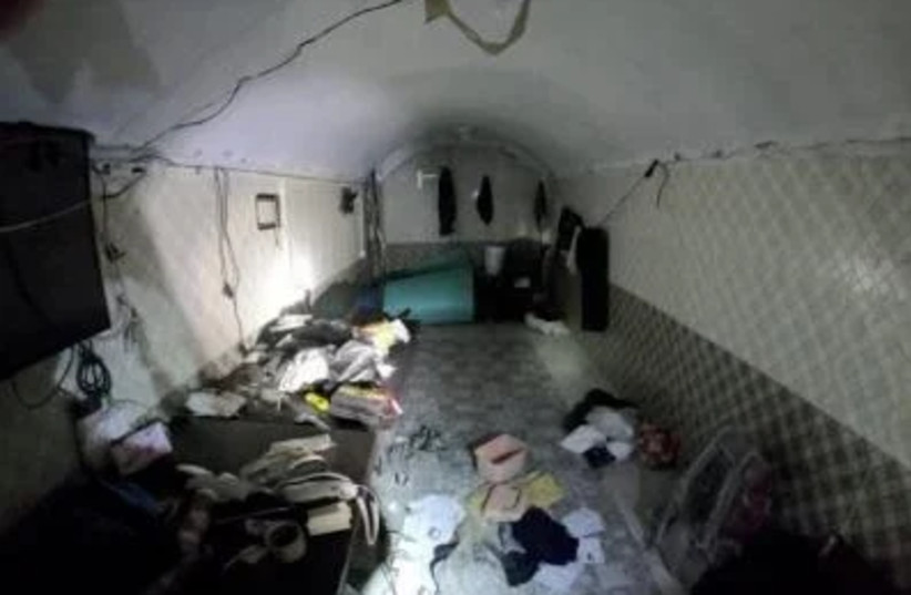  Inside of the Khan Yunis tunnel. January 29, 2024. (credit: IDF SPOKESPERSON'S UNIT)'S UNIT)