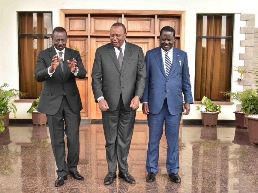 Ruto hosts Uhuru, Raila in Karen home