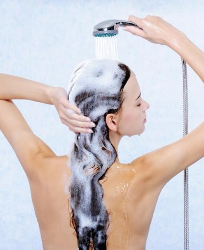 how-to-shampoo-your-hair3.jpg