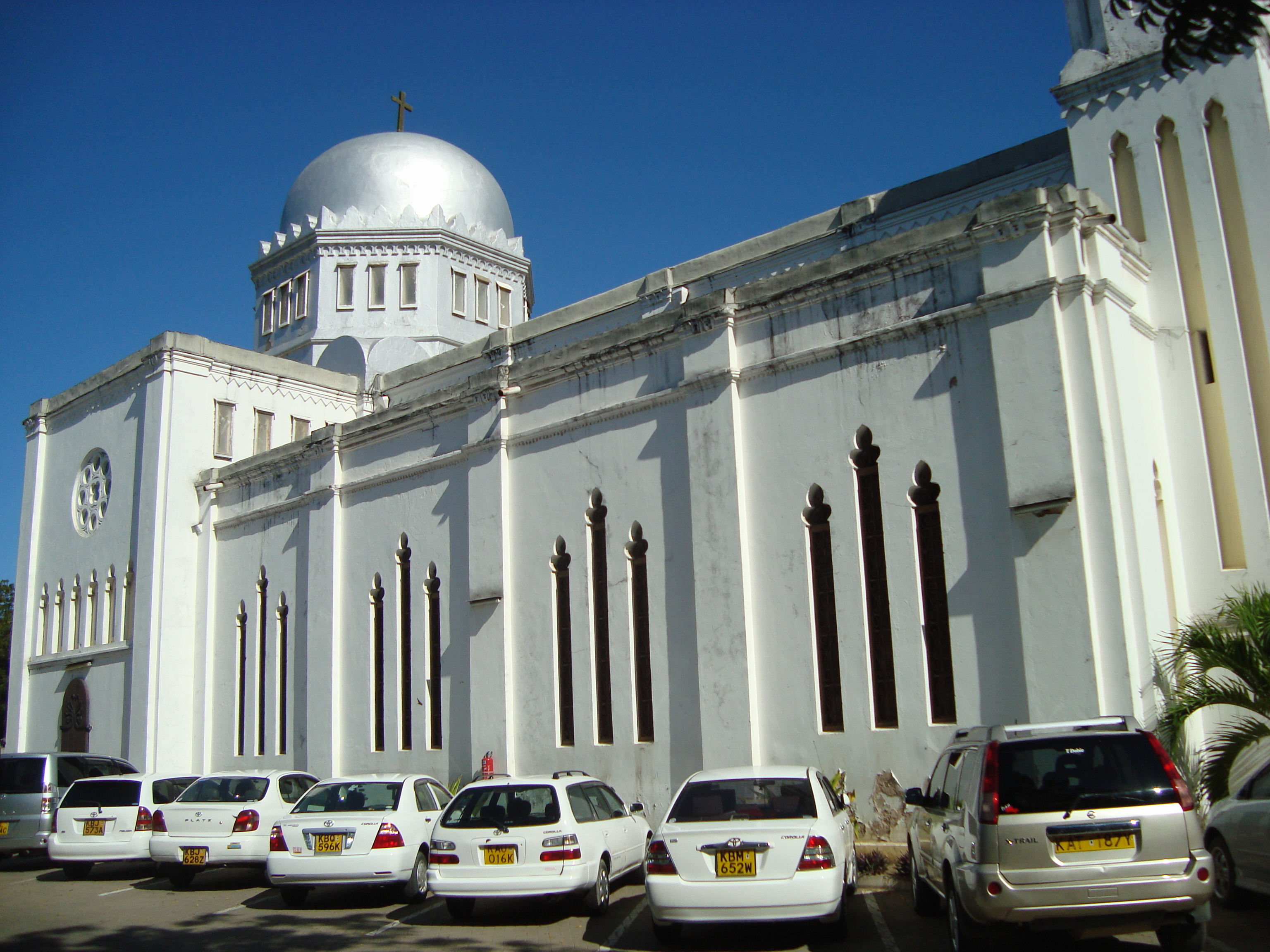 Mombasa_Anglican_Church.JPG