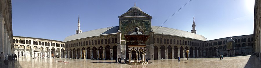 900px-Umayyad_Mosquee_panoramic.jpg