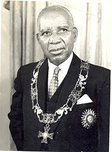 220px-Dr_HK_Banda%2C_first_president_of_Malawi.jpg