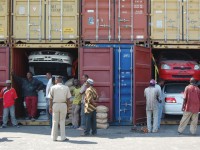 tanzania-clearing-goods.jpg